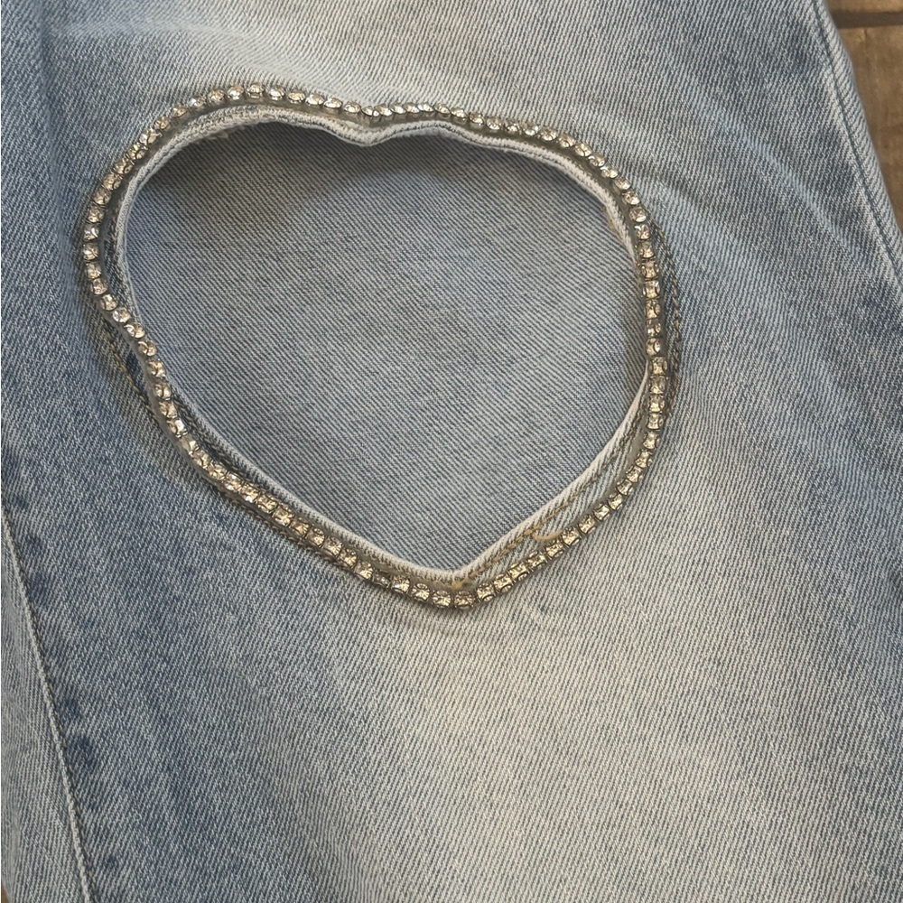 Forever 21 Heart Cut outStraight Leg Jeans - Picture 5 of 11